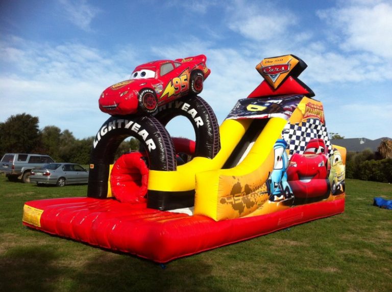 Cars Speedway Bounce & Slide Rainbow Promotions